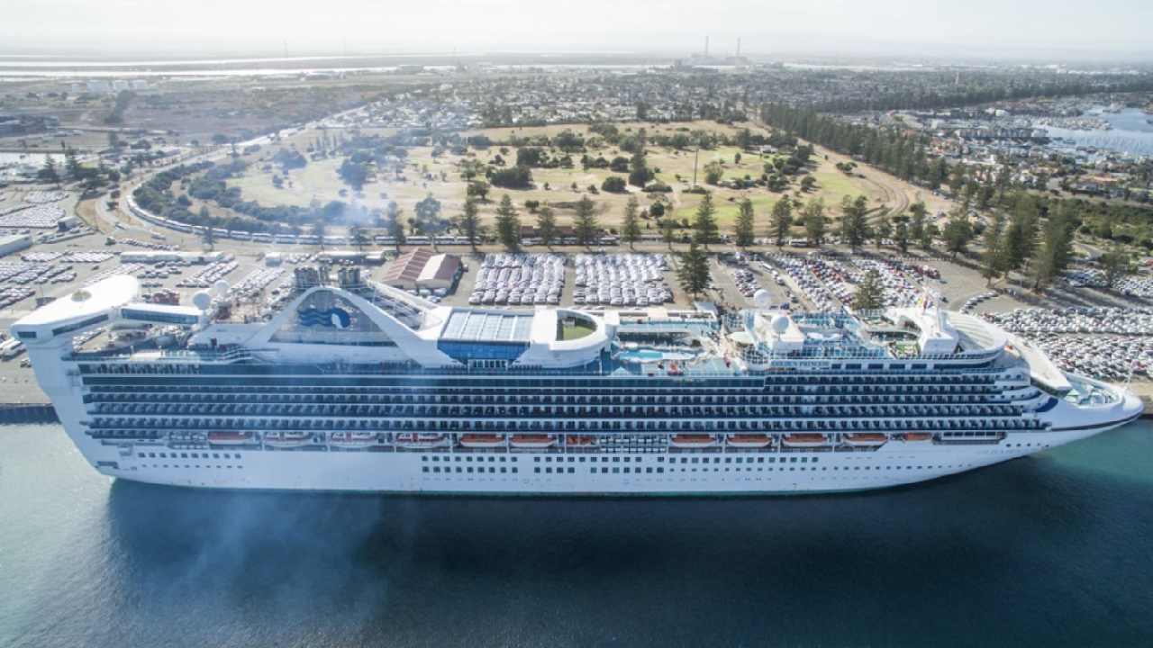P&O Cruises Australia Cancels More Sailings Until April 2022
