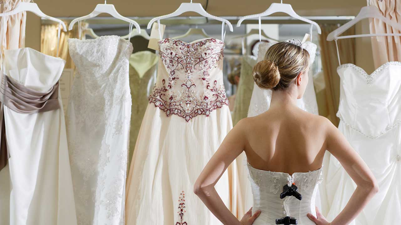 Bride faces backlash after insisting friend make her wedding dress for FREE