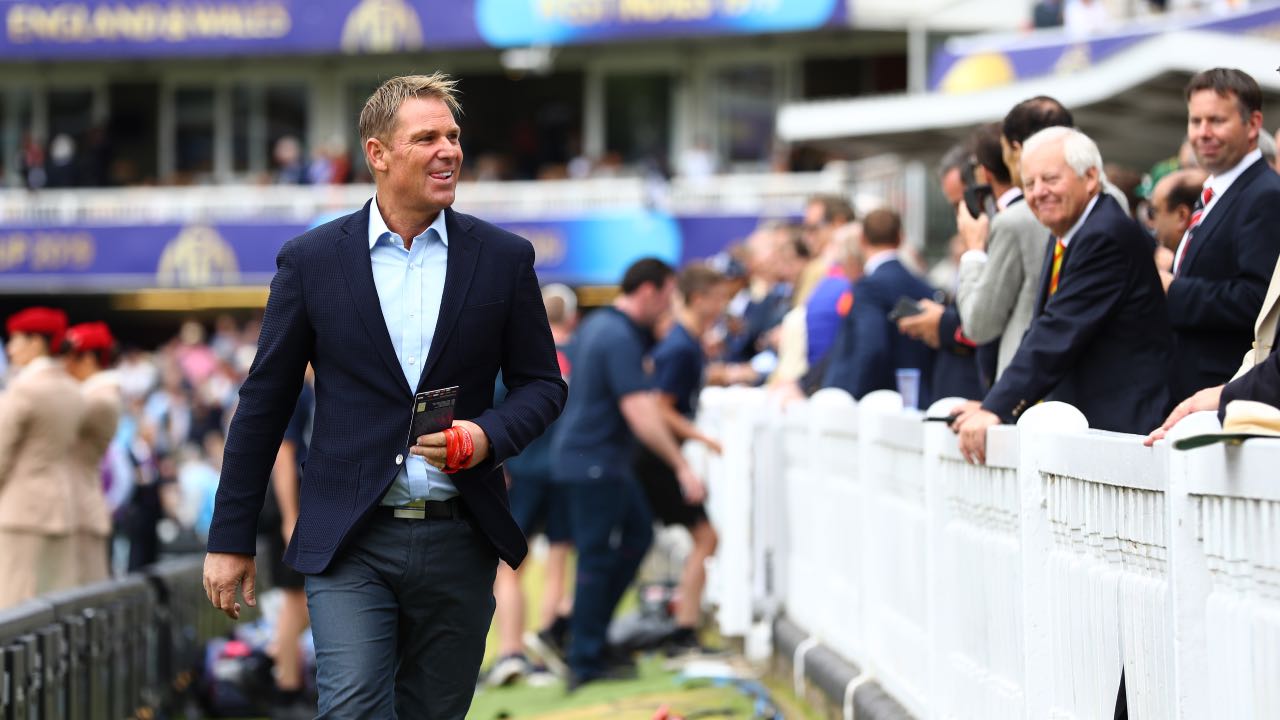 Warnie's frank divorce confession on live TV