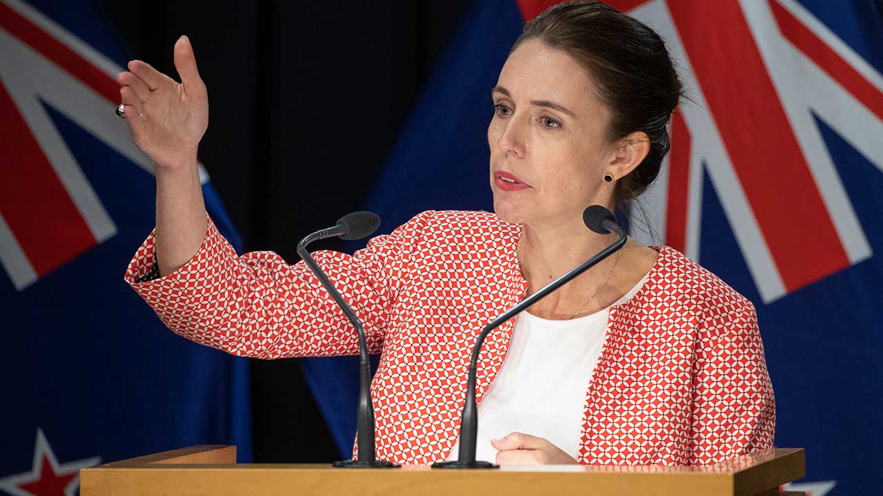 Jacinda Ardern’s cool response to car chase by anti-vaxxers