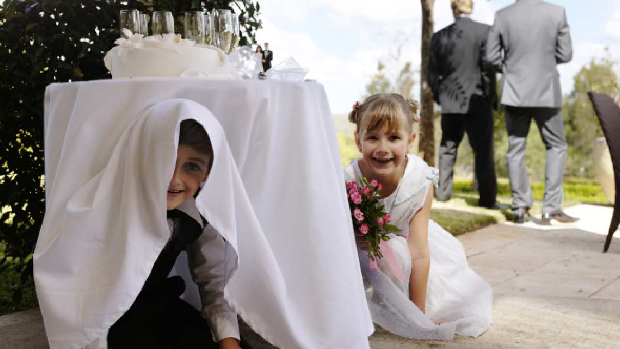 Wedding guest disregards child-free invite
