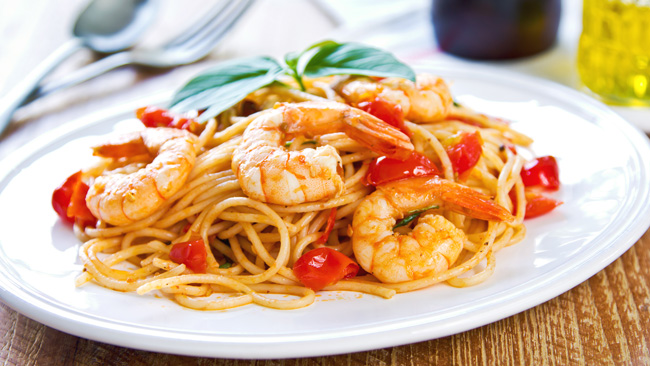 Spaghetti with prawn, cherry tomato and basil | OverSixty
